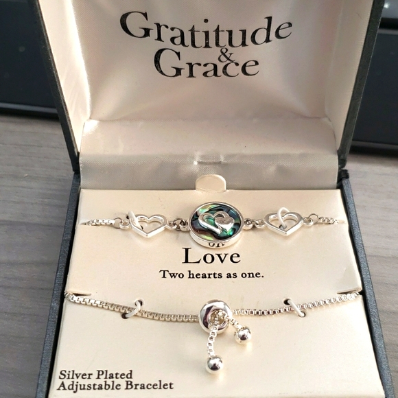 Gratitude & Grace Jewelry - Grace & Gratitude Silver Bracelet